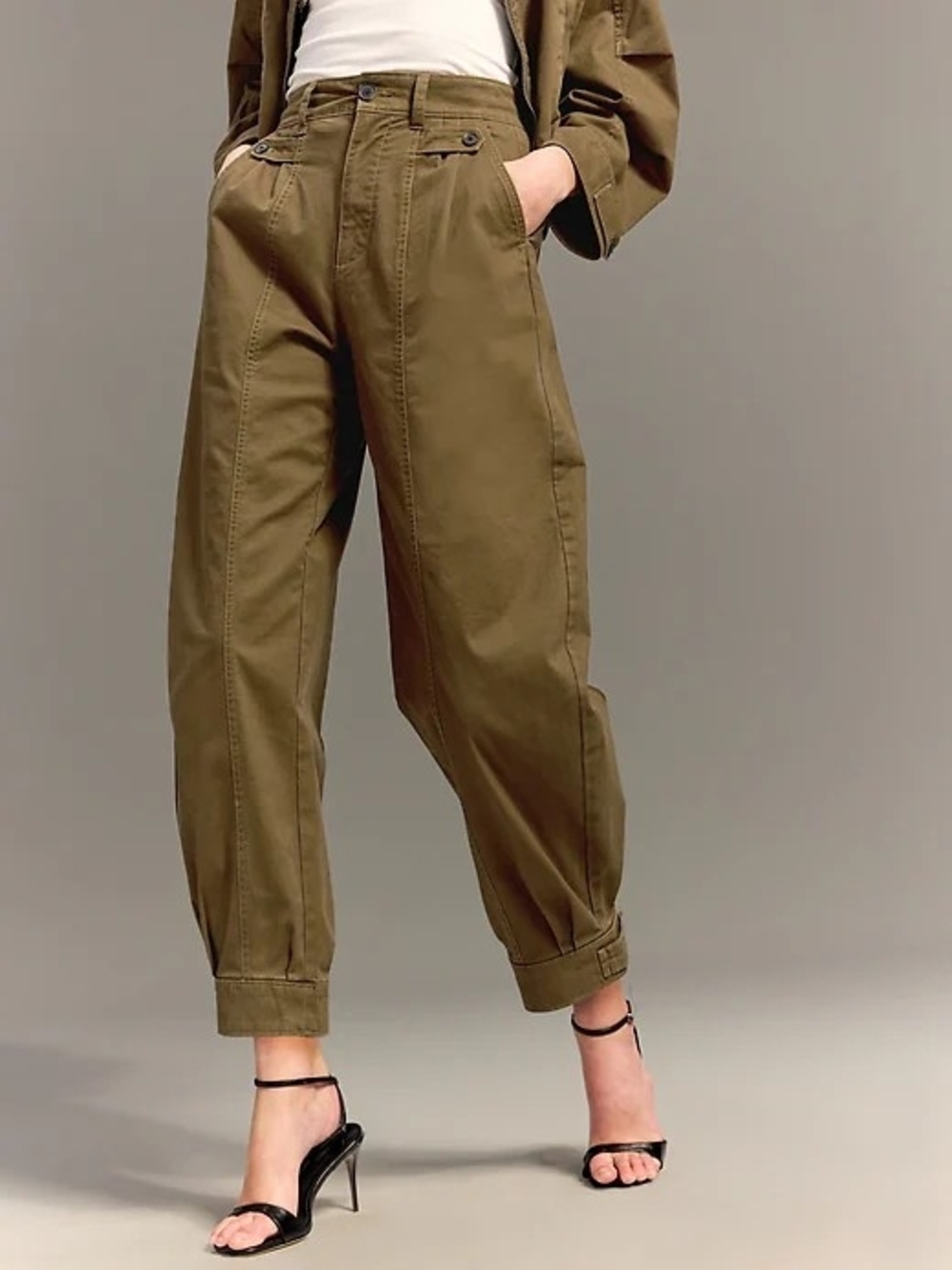 Christoher John Rogers High-Waist Cargo Jogger Pants in Olive